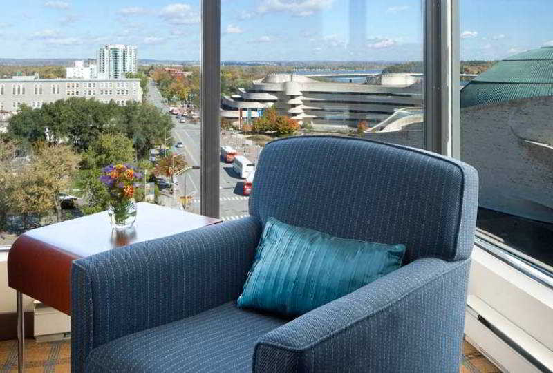 Hotel Four Points By Sheraton & Conference Centre Gatineau-ottawa