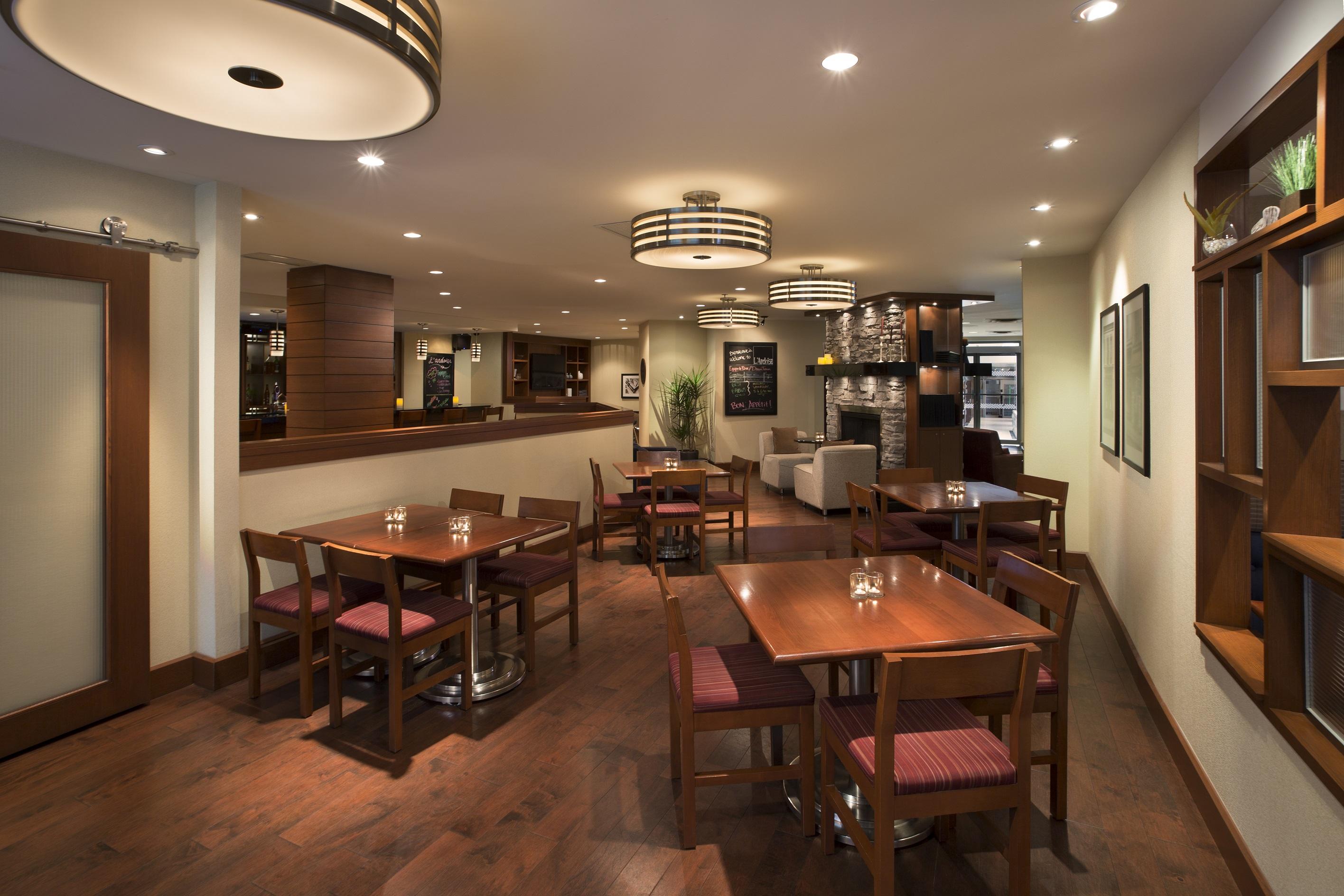 Four Points By Sheraton & Conference Centre Gatineau-ottawa Hotel