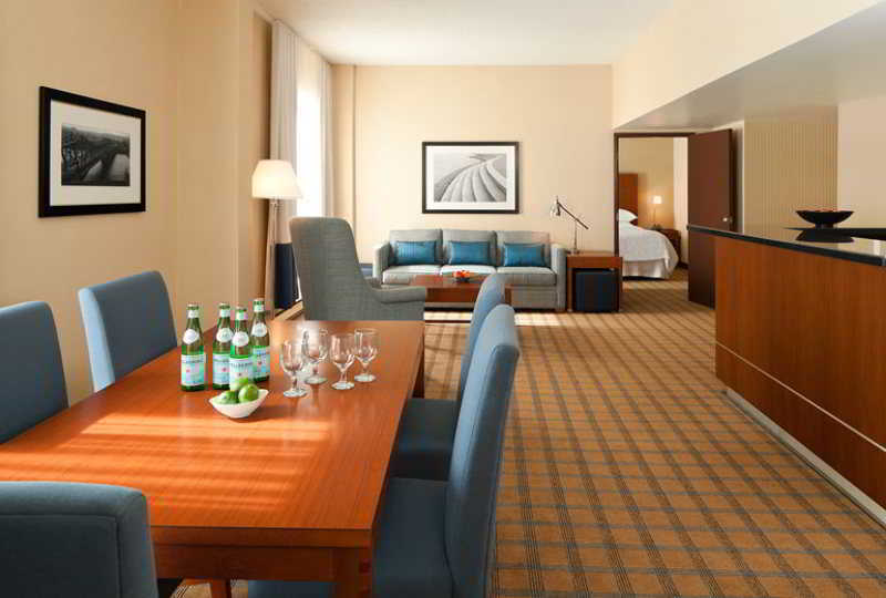 Hotel Four Points By Sheraton & Conference Centre Gatineau-ottawa